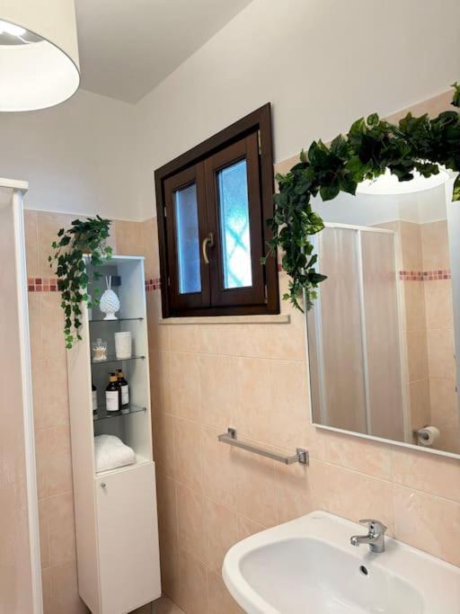 Casa Vacanza Elislor Apartments Фиумичино Екстериор снимка