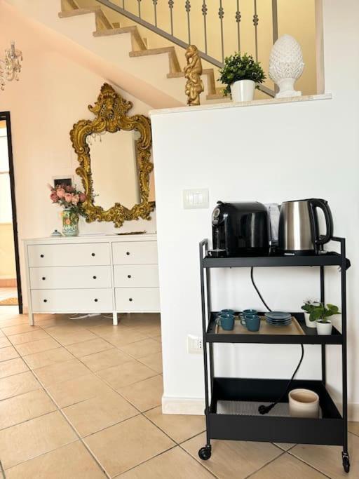 Casa Vacanza Elislor Apartments Фиумичино Екстериор снимка